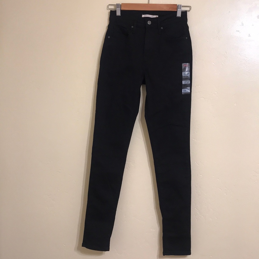 Brand new 721 high rise skinny, black Levi’s jeans